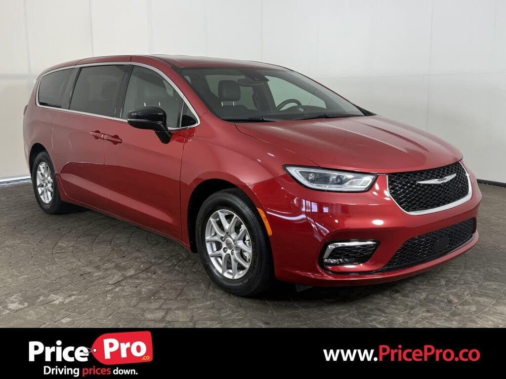 2025 CHRYSLER Pacifica