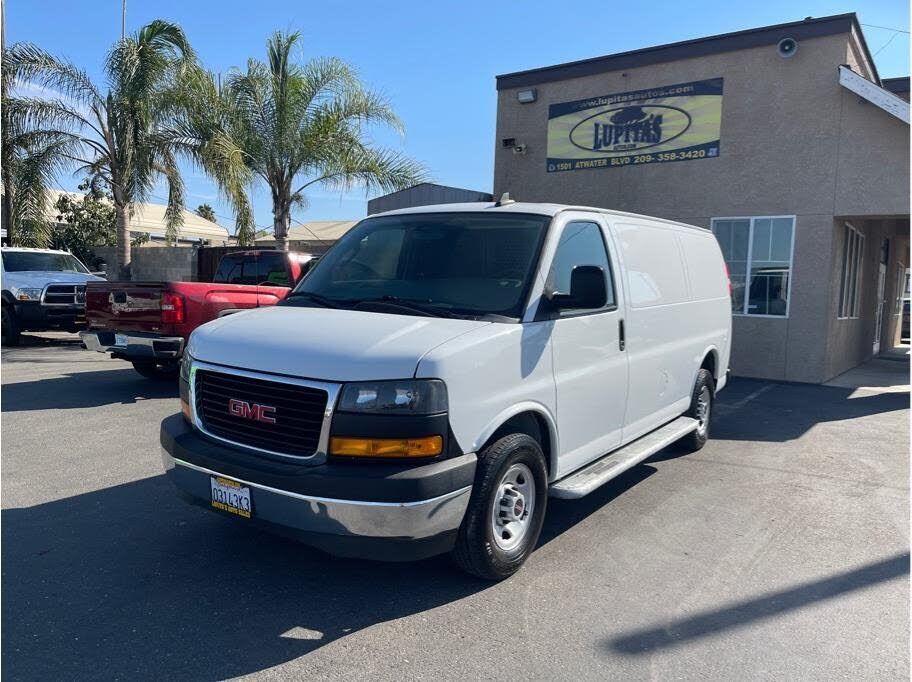 2019 GMC Savana