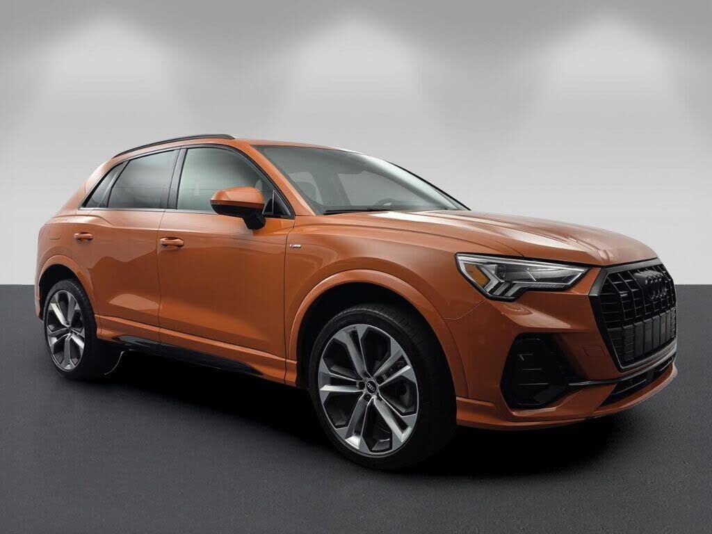 2021 AUDI Q3
