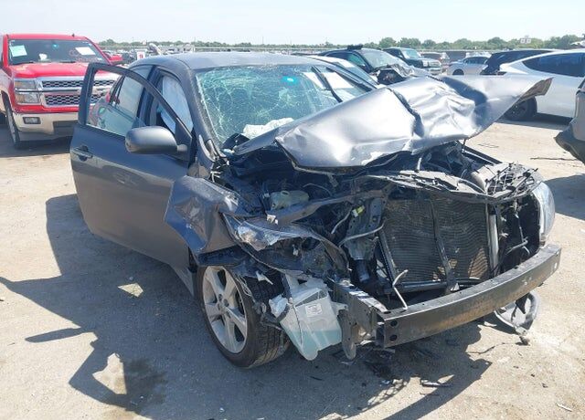 2012 TOYOTA Corolla