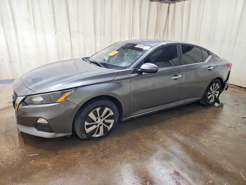 2022 NISSAN Altima