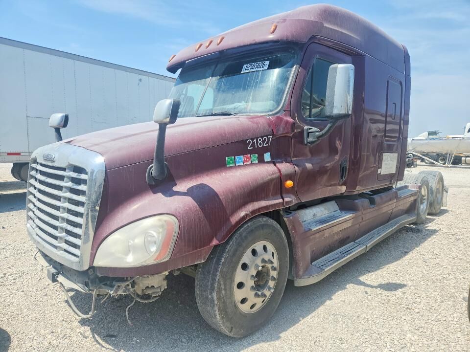 2014 FREIGHTLINER Cascadia