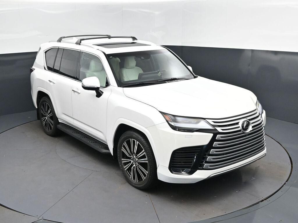 2022 LEXUS LX