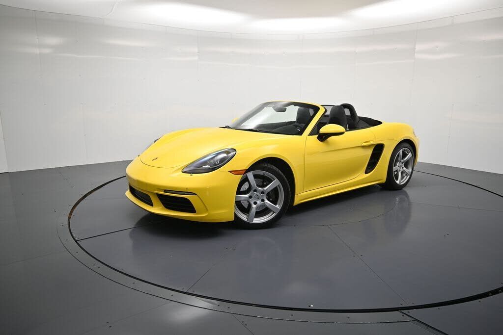 2023 PORSCHE 718
