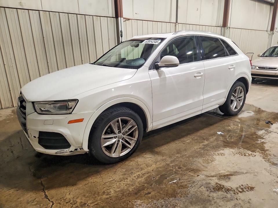 2016 AUDI Q3