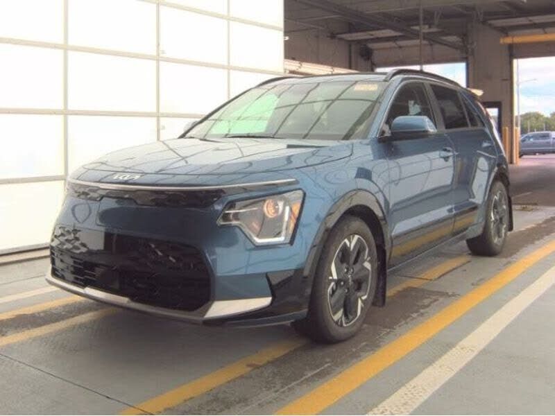 2023 KIA Niro