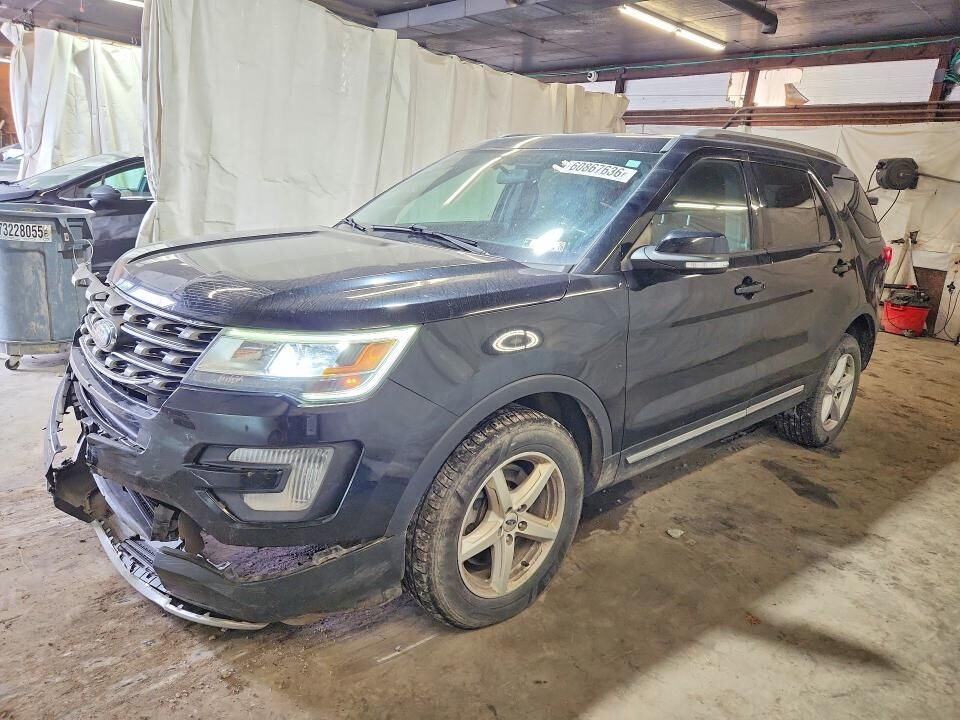 2017 FORD Explorer