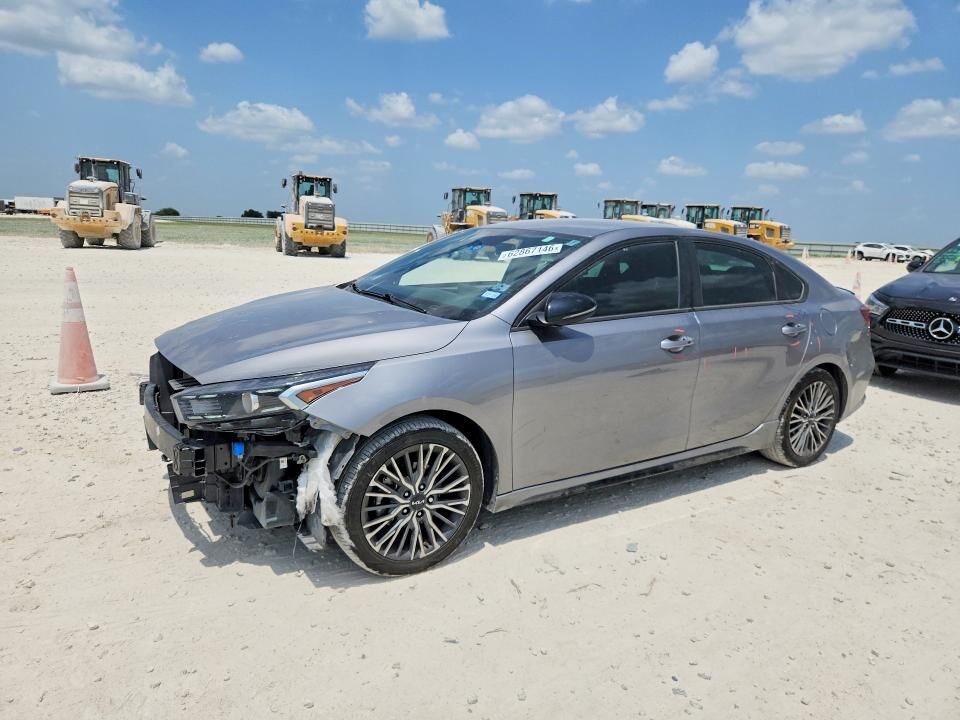 2023 KIA Forte