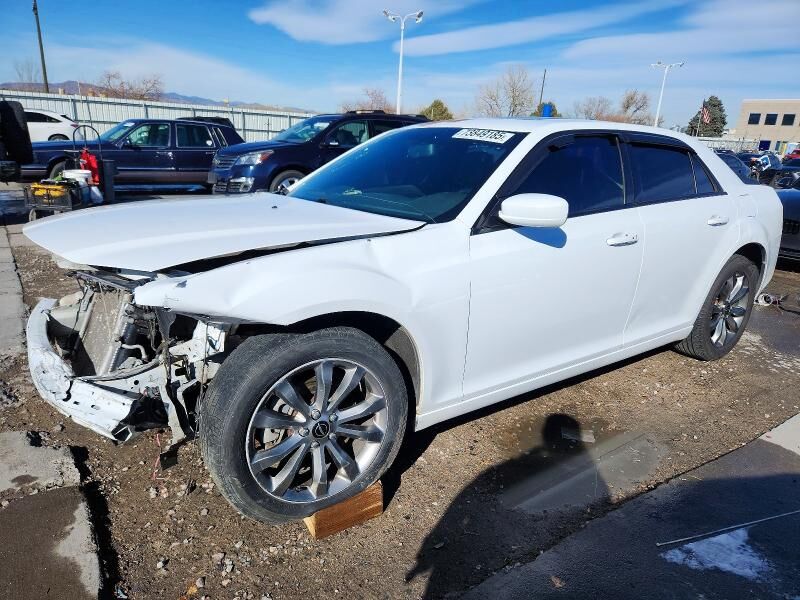 2014 CHRYSLER 300