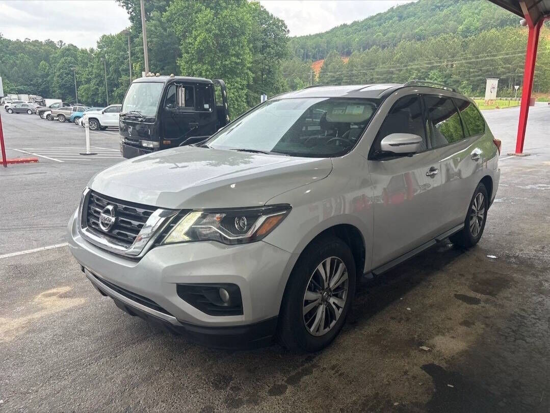 2019 NISSAN Pathfinder