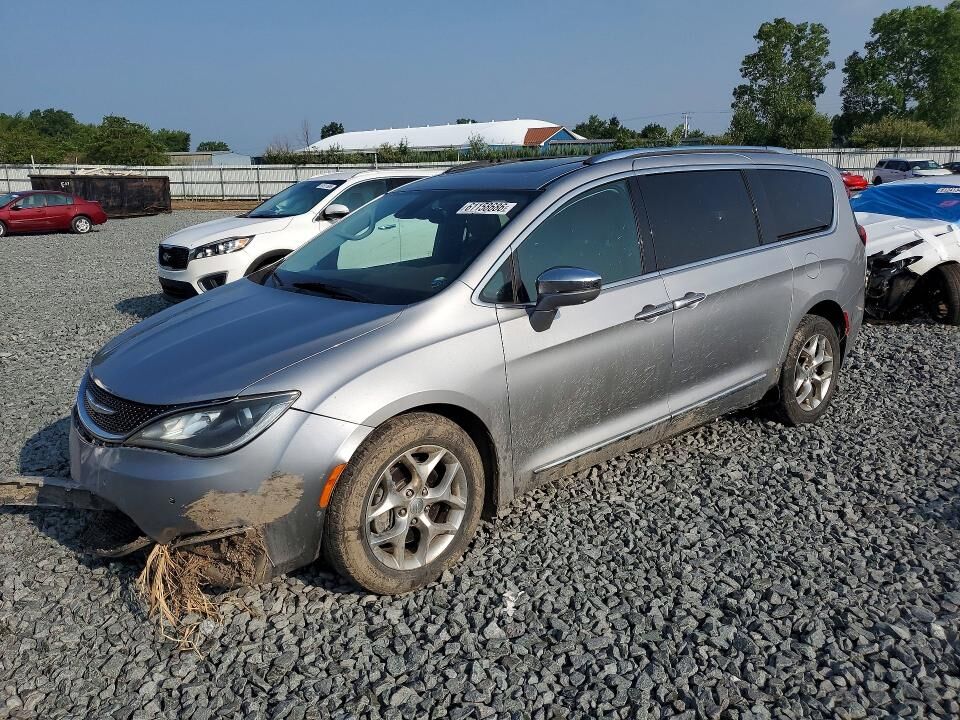 2017 CHRYSLER Pacifica