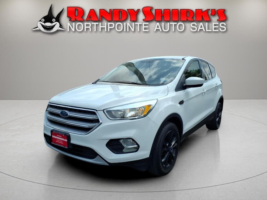 2017 FORD Escape