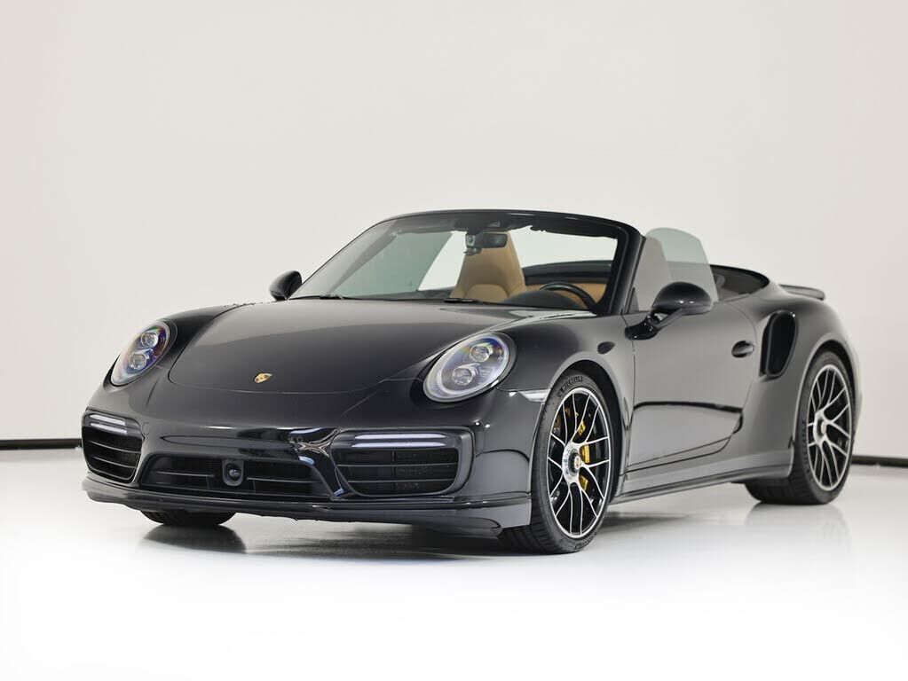 2019 PORSCHE 911