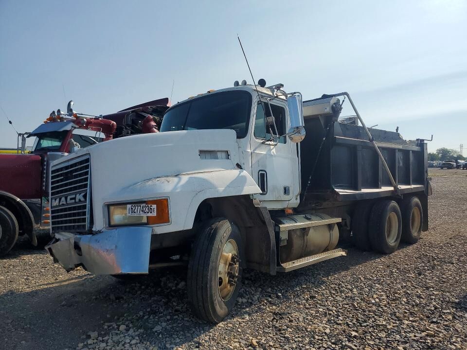 1995 MACK CH