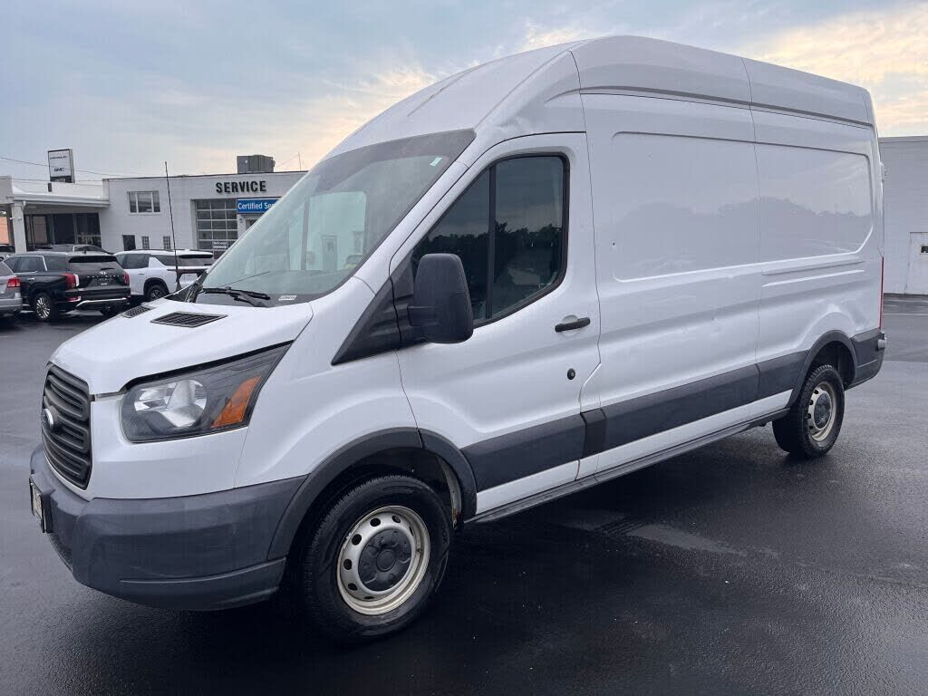 2015 FORD Transit