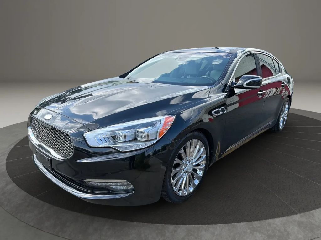 2017 KIA K900