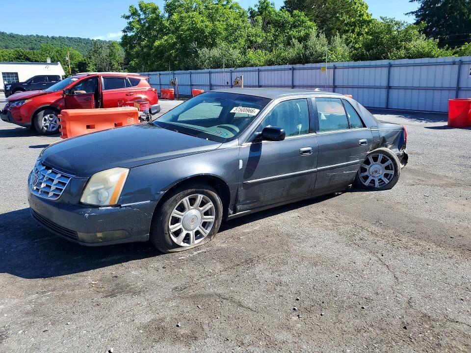 2010 CADILLAC DTS