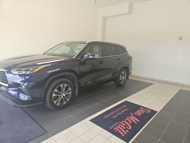 2023 TOYOTA Highlander