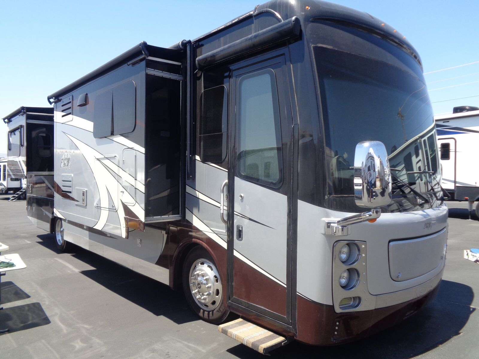 2015 FREIGHTLINER XC Raised Rail Rear Engine Motor Home Chassis