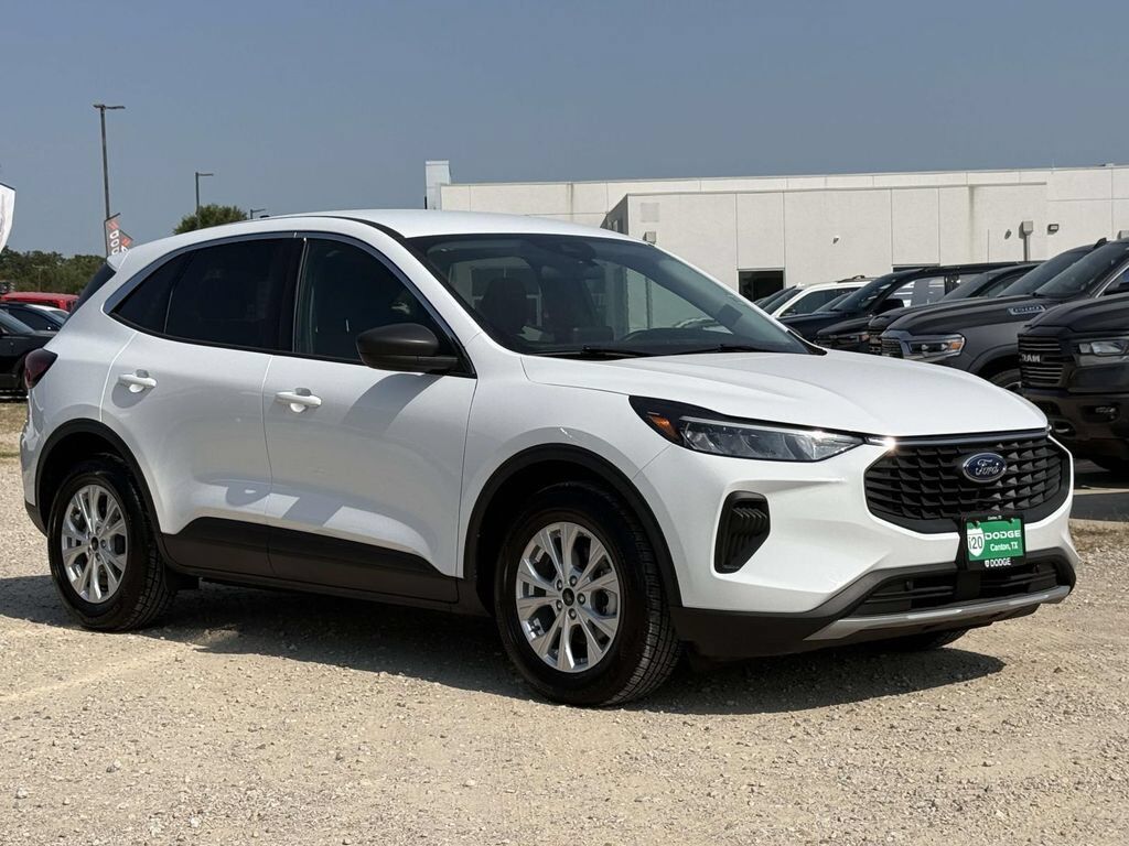 2024 FORD Escape