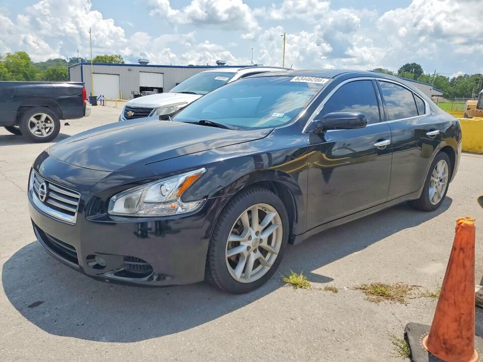 2014 NISSAN Maxima