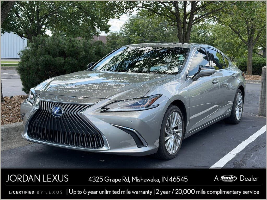 2021 LEXUS ES