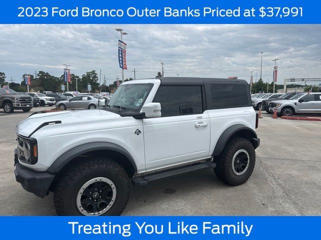 2023 FORD Bronco