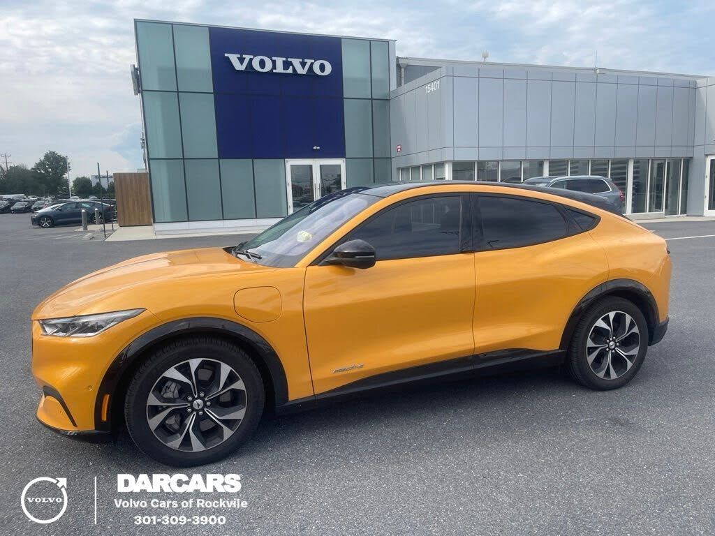 2022 FORD Mach-E