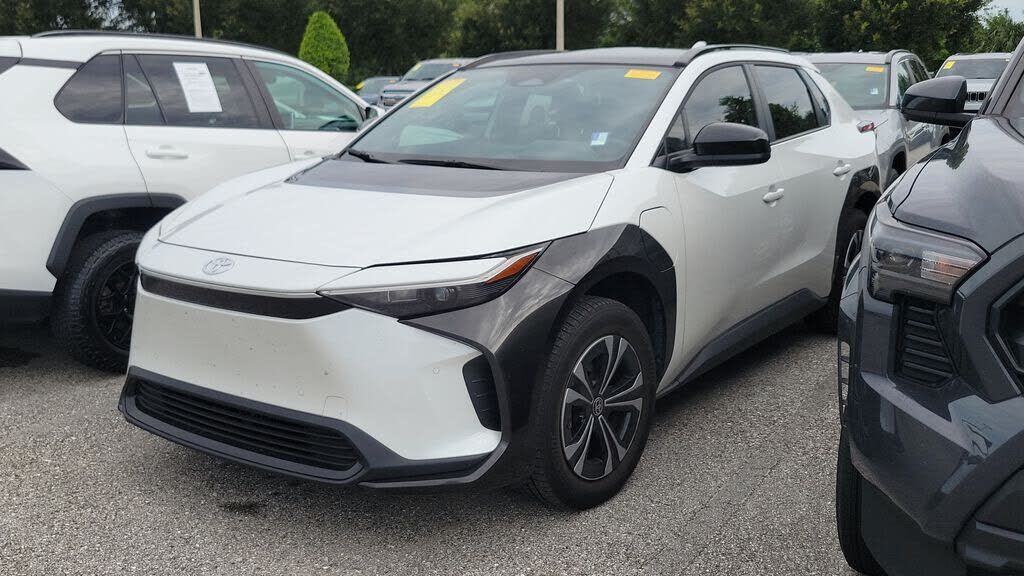2024 TOYOTA bZ4X