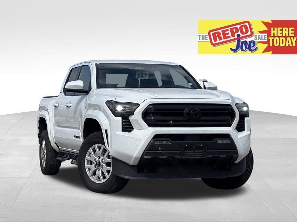 2025 TOYOTA Tacoma