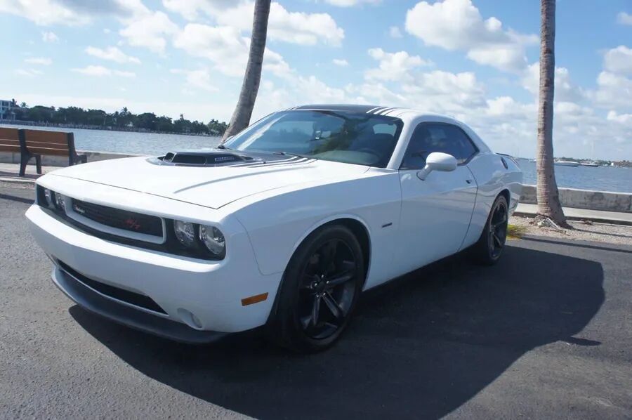 2014 DODGE Challenger