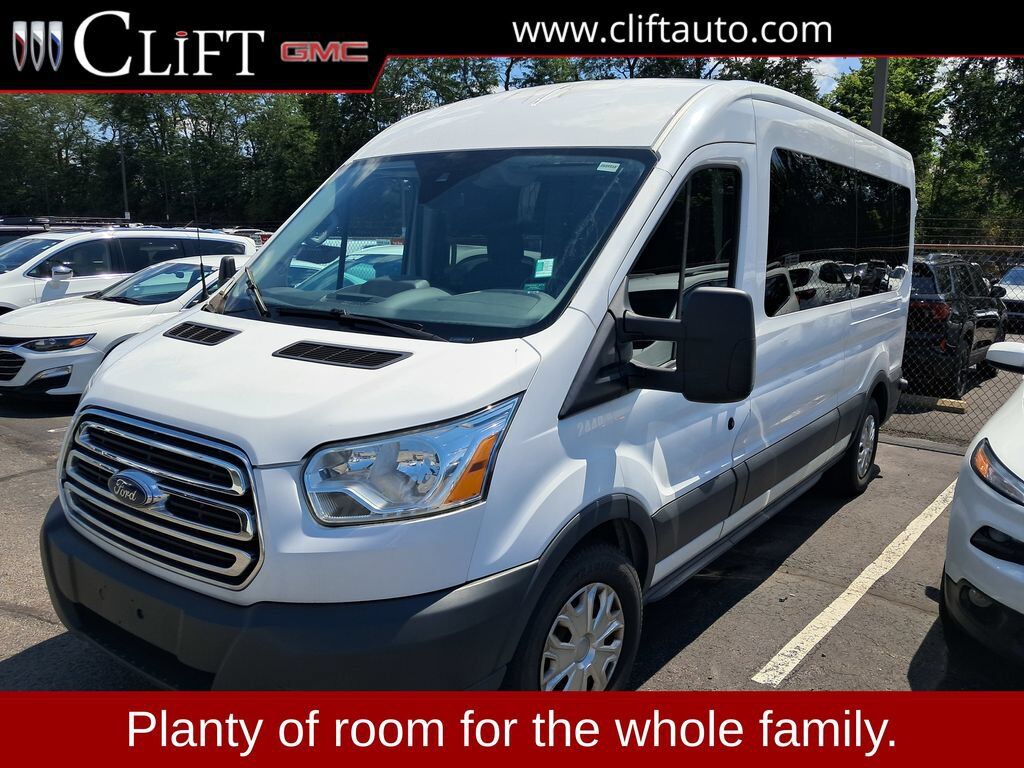 2015 FORD Transit