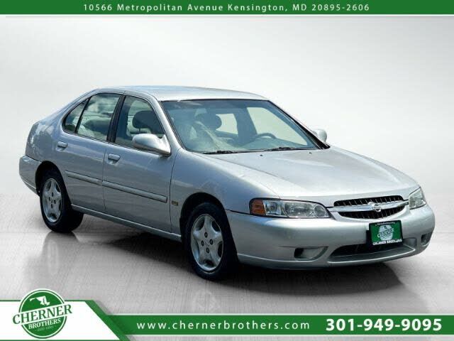2001 NISSAN Altima
