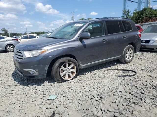 2012 TOYOTA Highlander