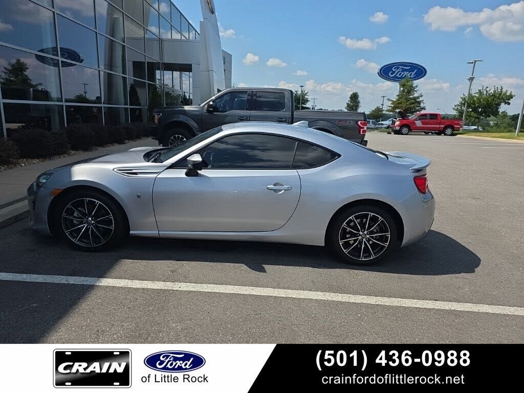 2017 TOYOTA 86