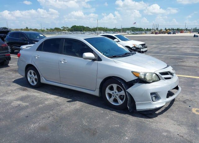 2012 TOYOTA Corolla