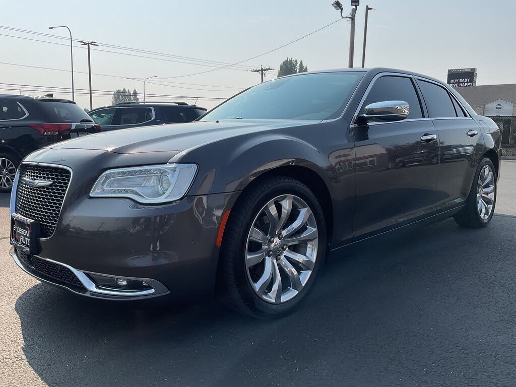 2018 CHRYSLER 300