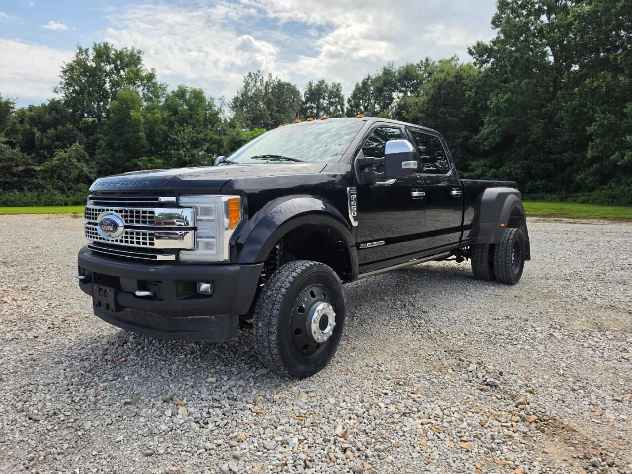 2017 FORD F-450