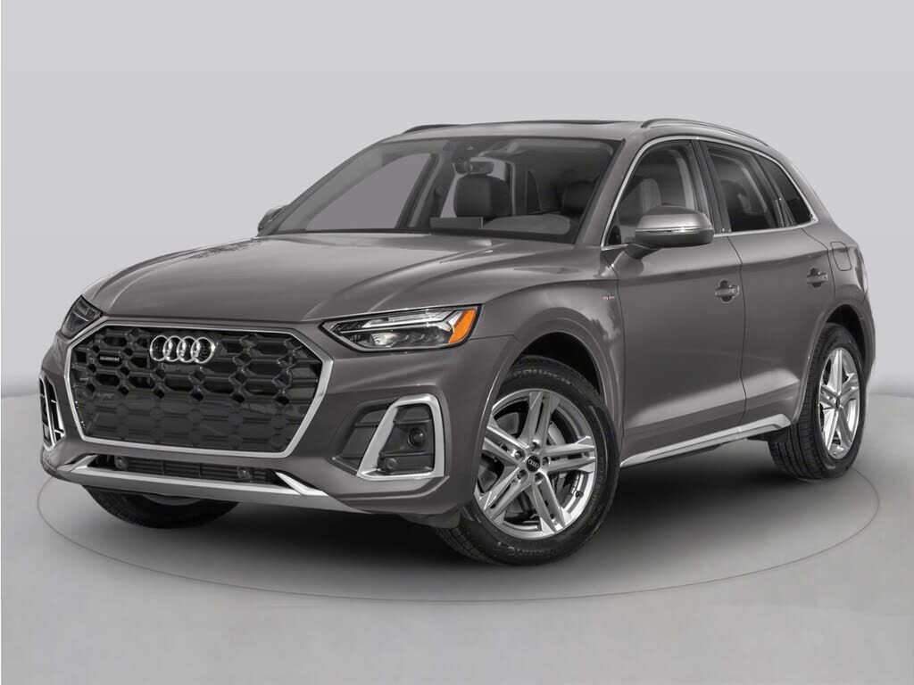 2021 AUDI Q5 e