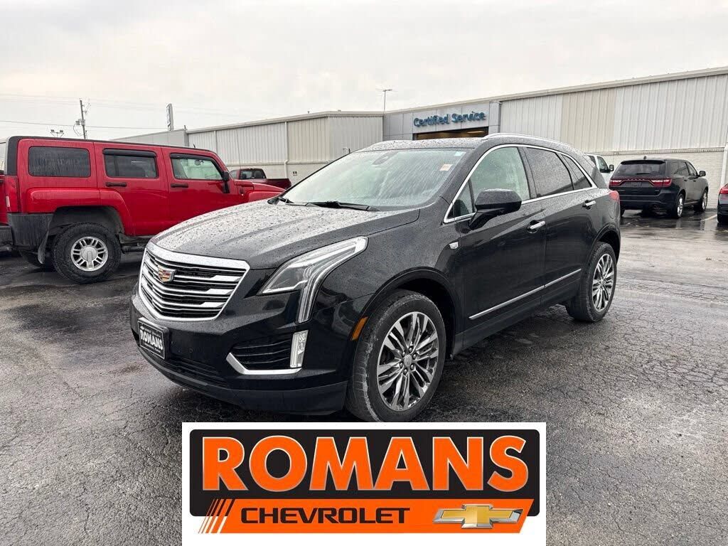 2017 CADILLAC XT5