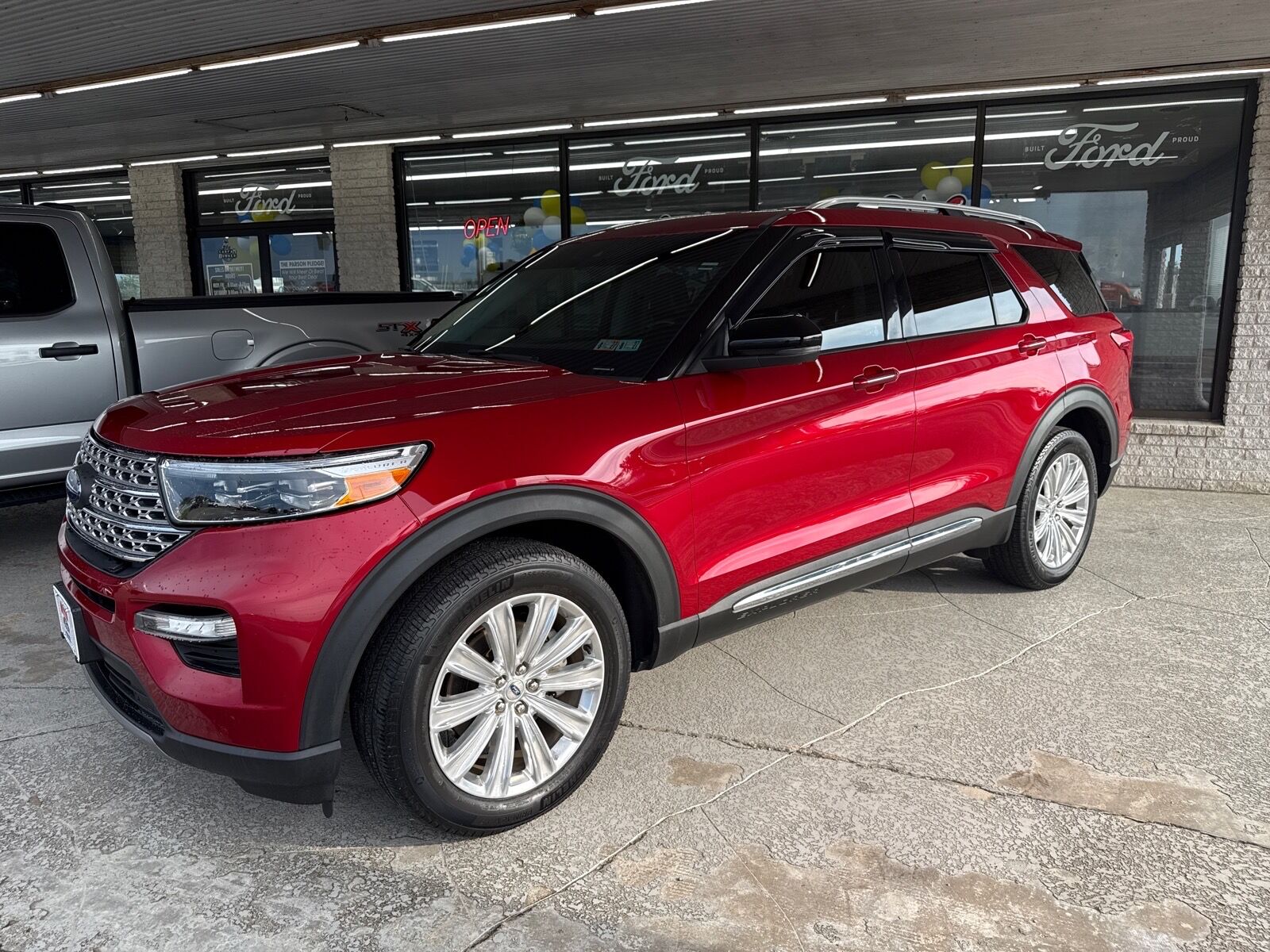 2021 FORD Explorer