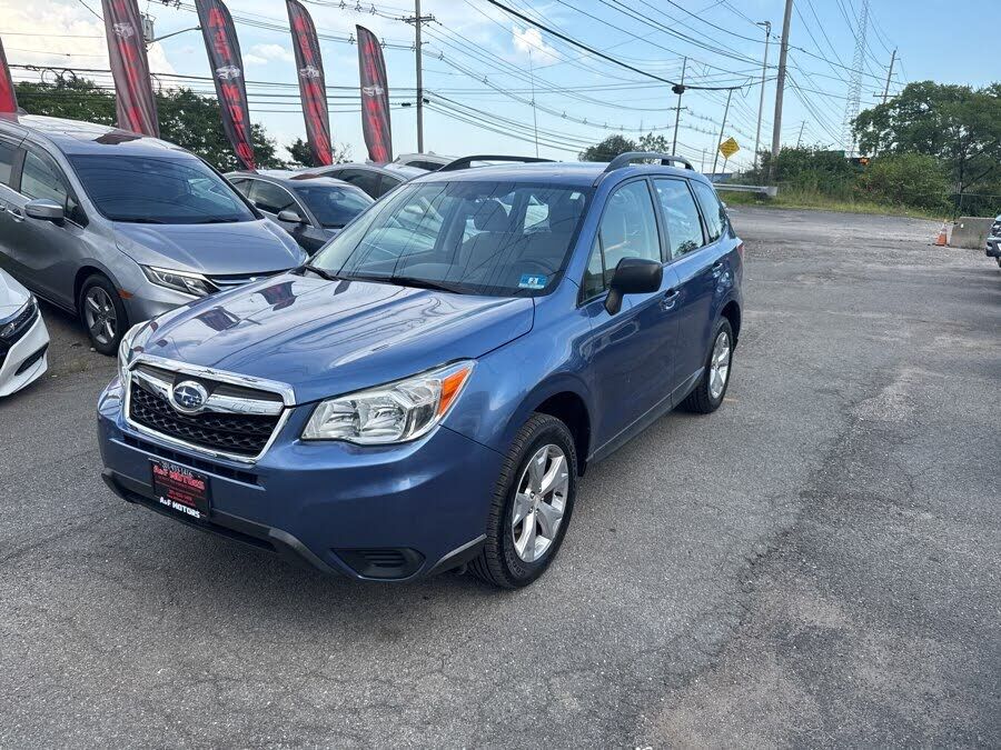 2016 SUBARU Forester