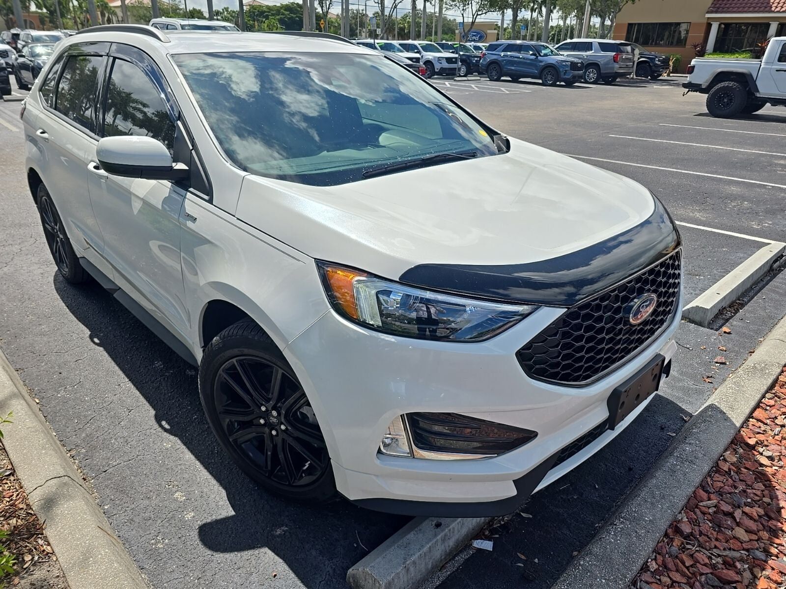 2024 FORD Edge