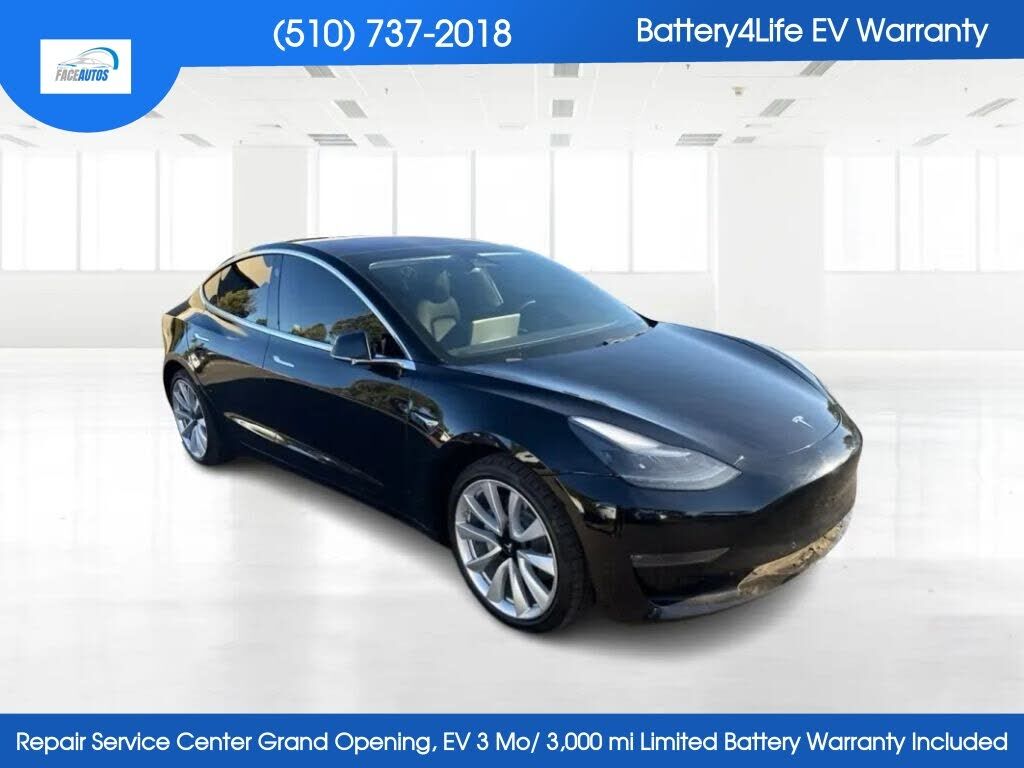2018 TESLA Model 3