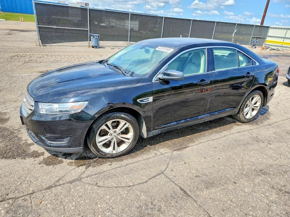 2016 FORD Taurus