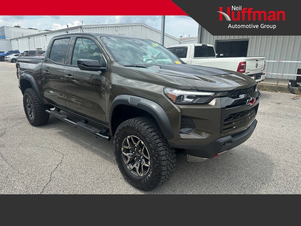 2024 CHEVROLET Colorado