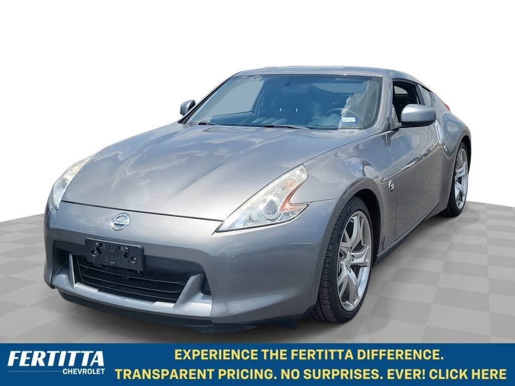 2011 NISSAN 370Z