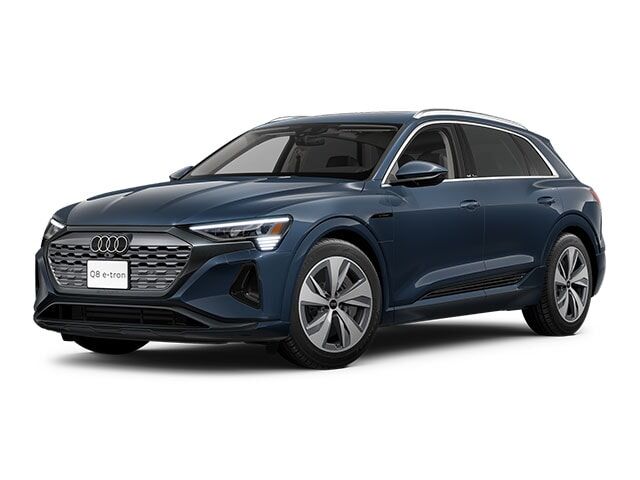 2024 AUDI Q8