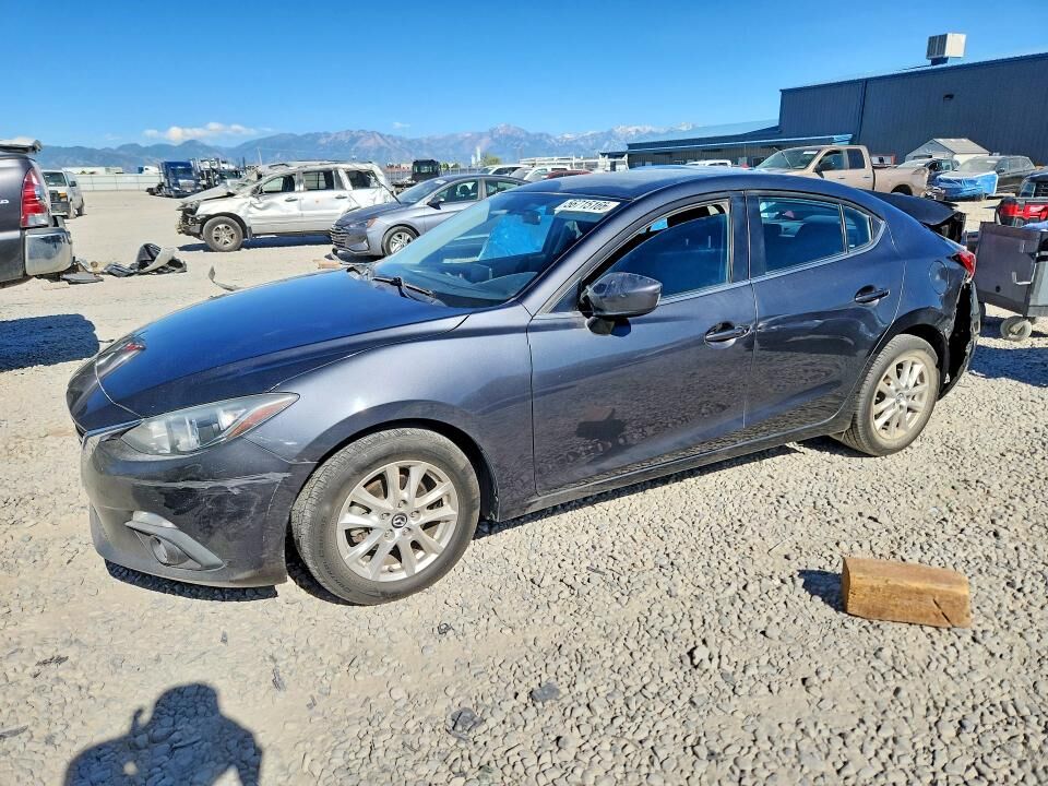 2015 MAZDA Mazda3