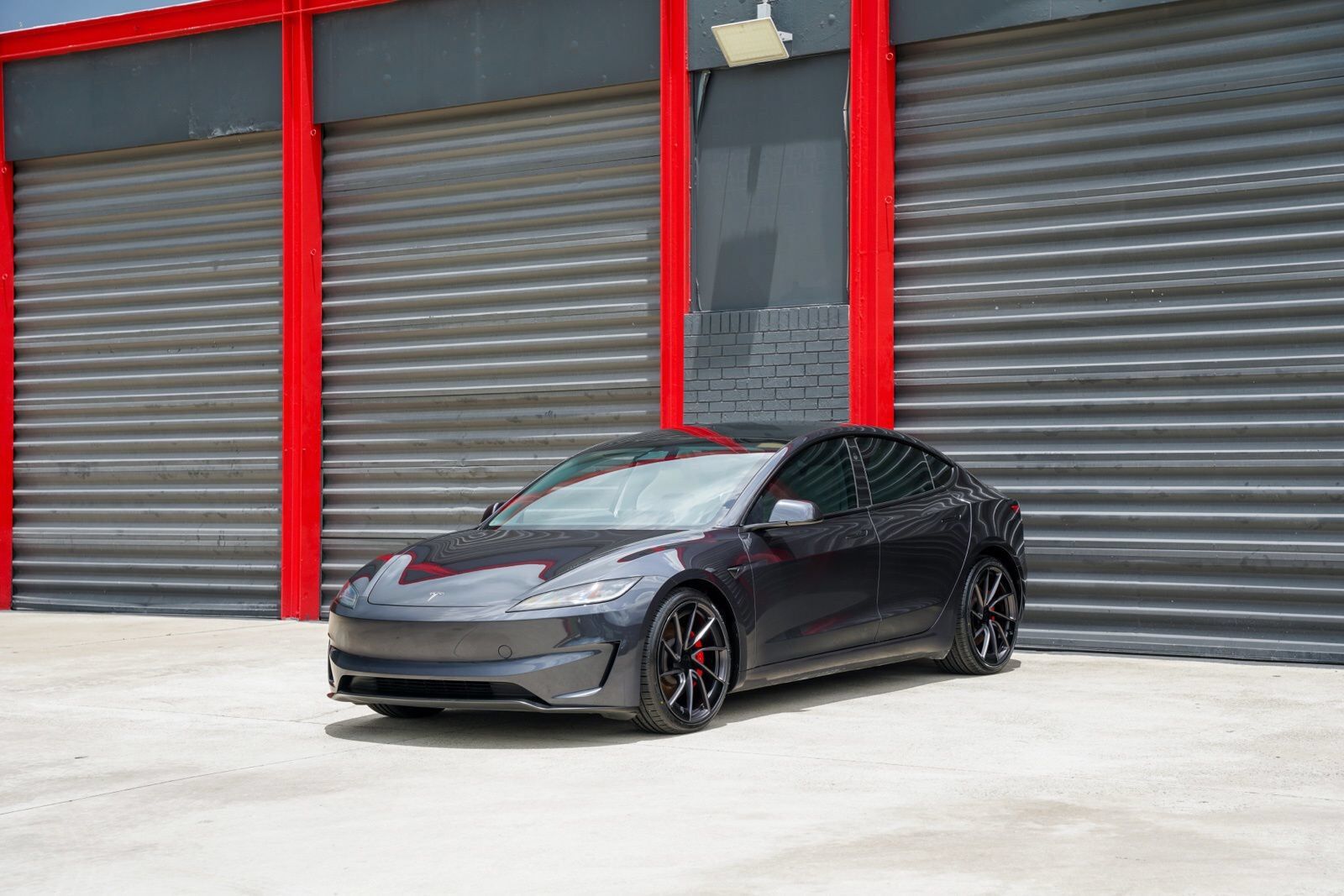 2024 TESLA Model 3